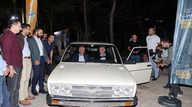 Başkan Okay, Modifiye Araç Tutkunlarıyla Bir Araya Geldi
