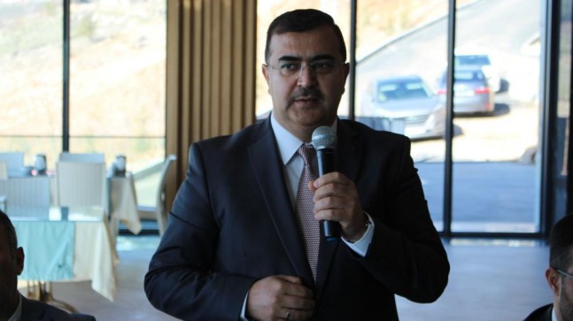 Kahraman, “Eğitimin öznesi de nesnesi de insandır”