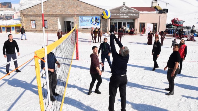 Yedikuyulara sömestir yoğunluğu