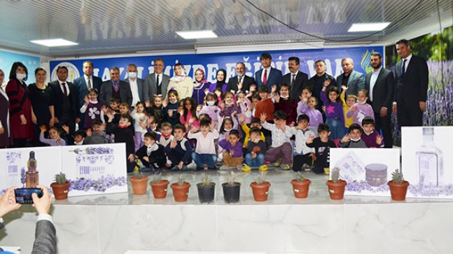 Artık Afşin’de Okullar Lavanta ve Kekik Kokacak