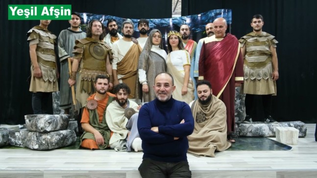 Tevhidin Sırrı Eshab-I Kehf Tiyatro Oyununa Vatandaşlar Yoğun İlgi