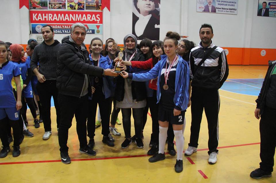 FUTSALDA ŞAMPİYON ÇUKUROVA!