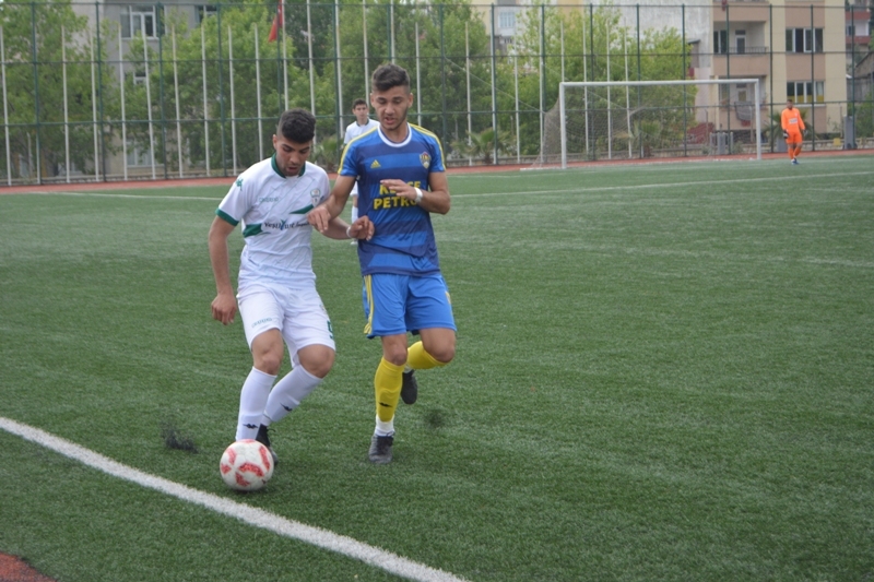 U-19 TÜRKİYE ŞAMPİYONASI HEYECANA BÜRÜNDÜ