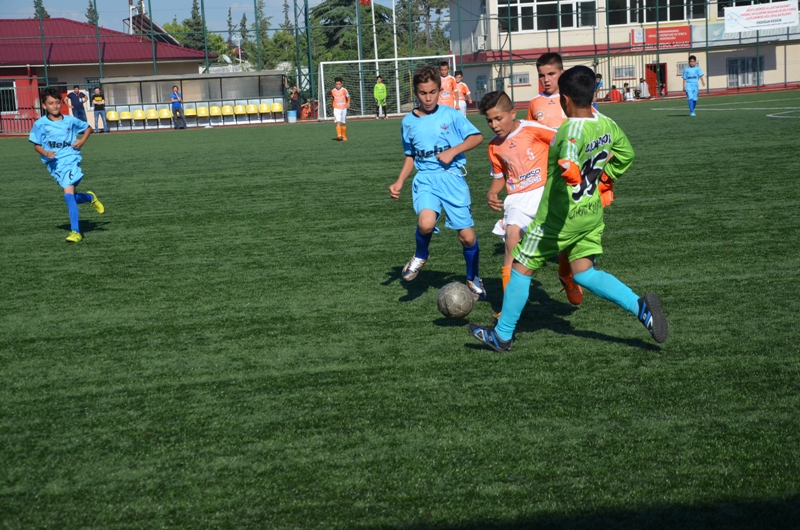 OSMAN ÇULLU U-12 ŞENLİĞİNDE PERDE ARALANIYOR