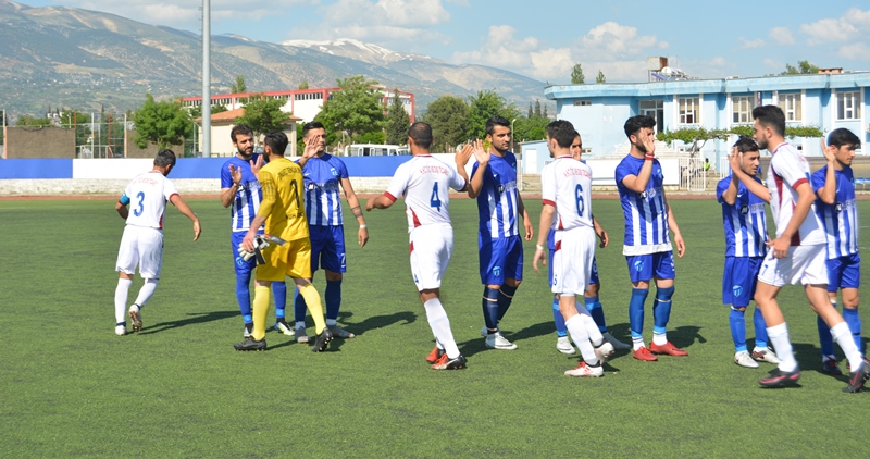 NEFESLER TUTULDU, ŞAMPİYONLUK KIZIŞTI