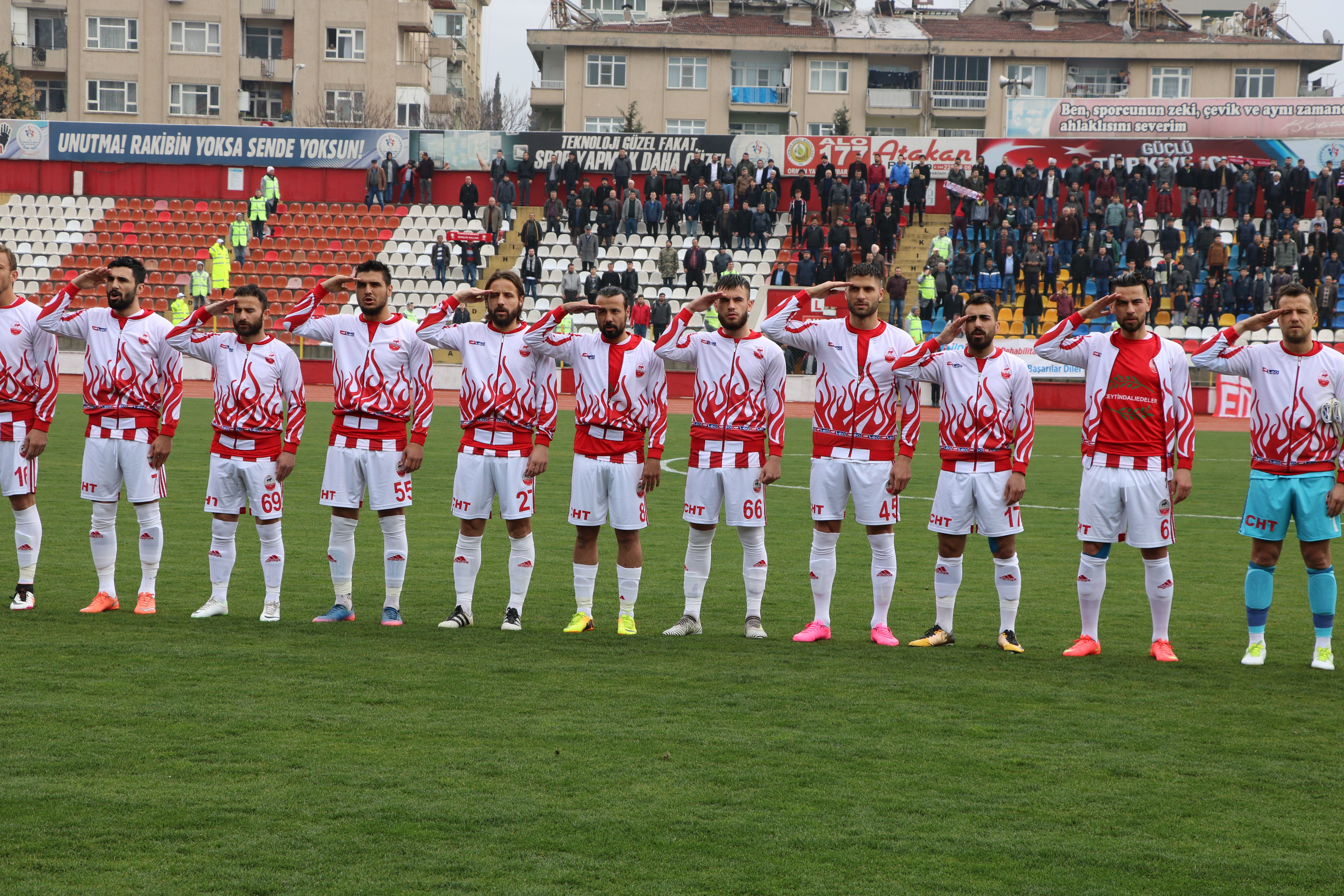 KAHRAMANMARAŞSPOR’DA GİDENLER-KALANLAR BELLİ