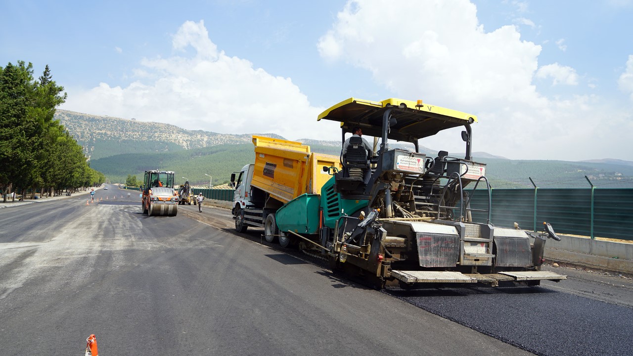 Bağlantı Yollarına Sıcak Asfalt