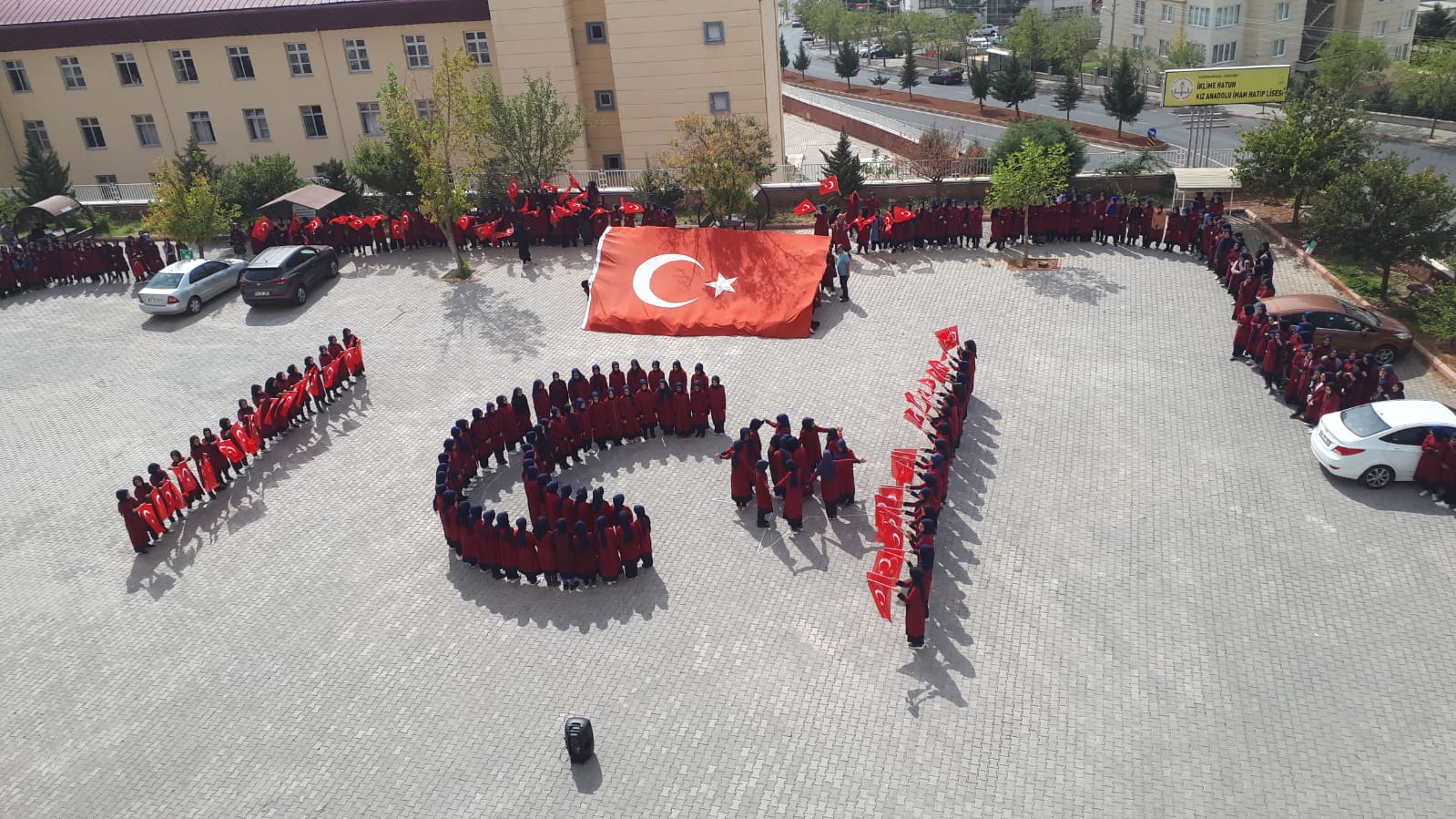 Öğrencilerden Mehmetçiğe Ay Yıldızlı Destek