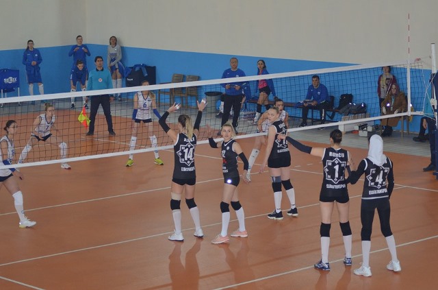 SULTANLAR SAHADAN 3-0 YENİK AYRILDI