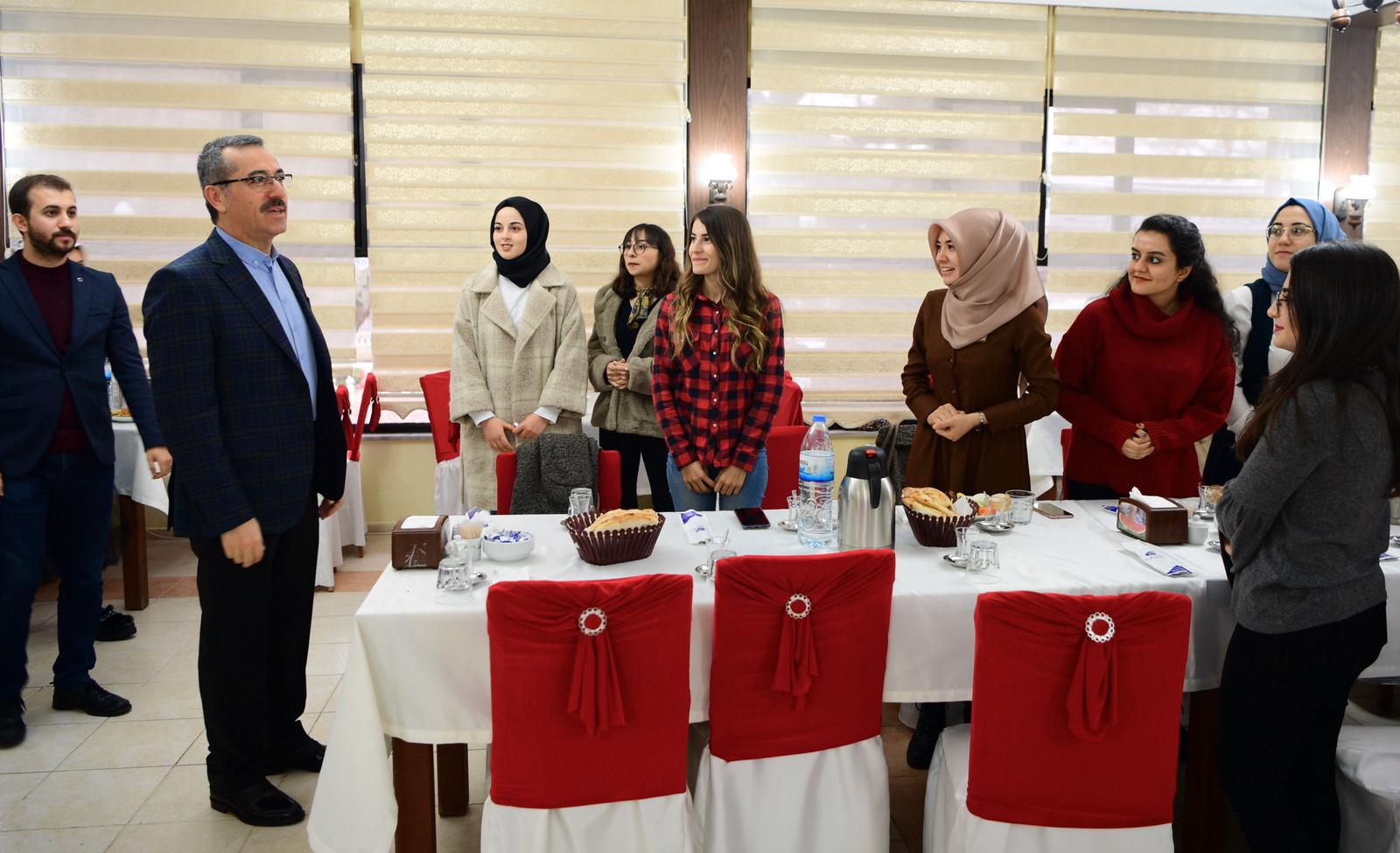 “Geleceğimizi Şekillendirecek Olan Asım’ın Nesli’dir”