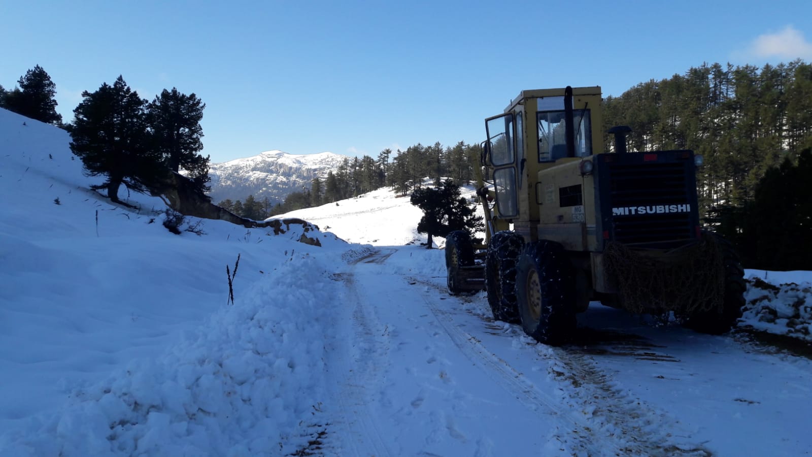 Büyükşehir’den Kar Mesaisi