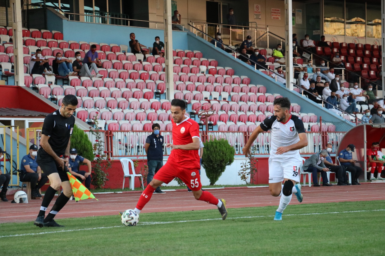 ASLAN EVDE KÜKREDİ 2-1