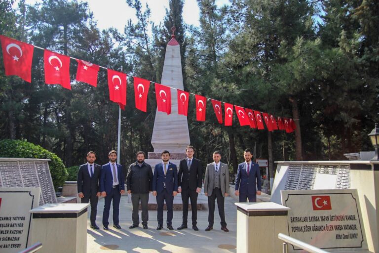 İŞ İNSANI TURGUT SEZAL VE TÜMKİAD’TAN ANLAMLI ZİYARET