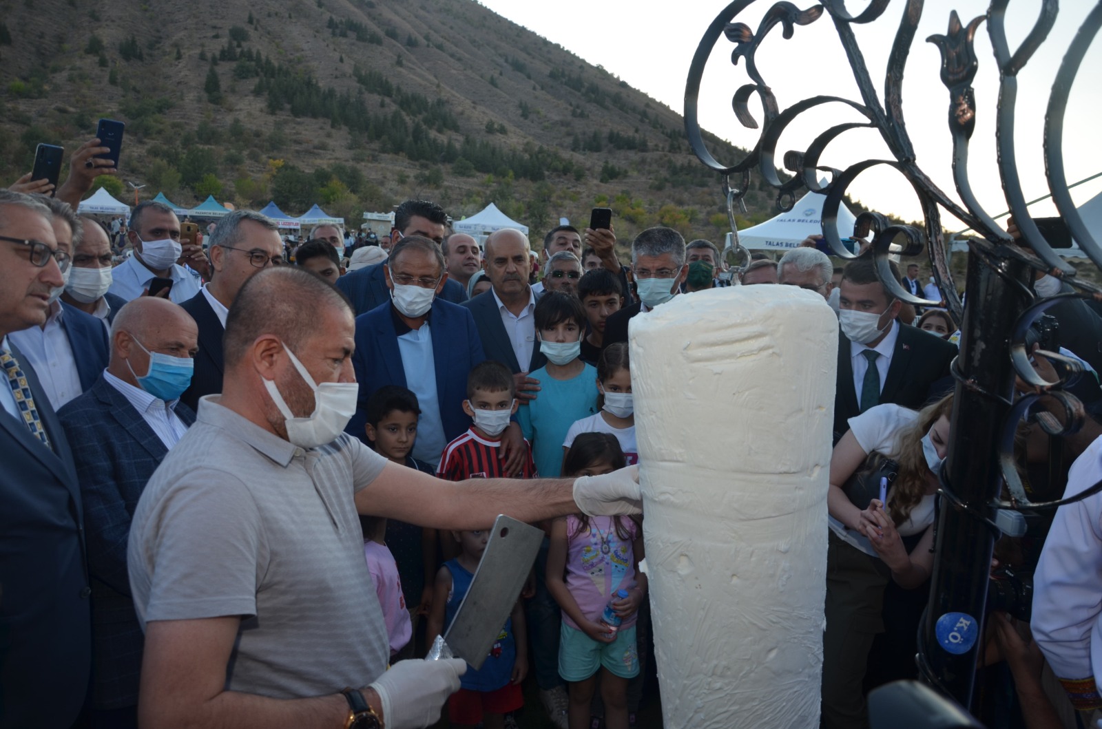 FESTİVALE DONDURMA ŞOV DAMGA VURDU!