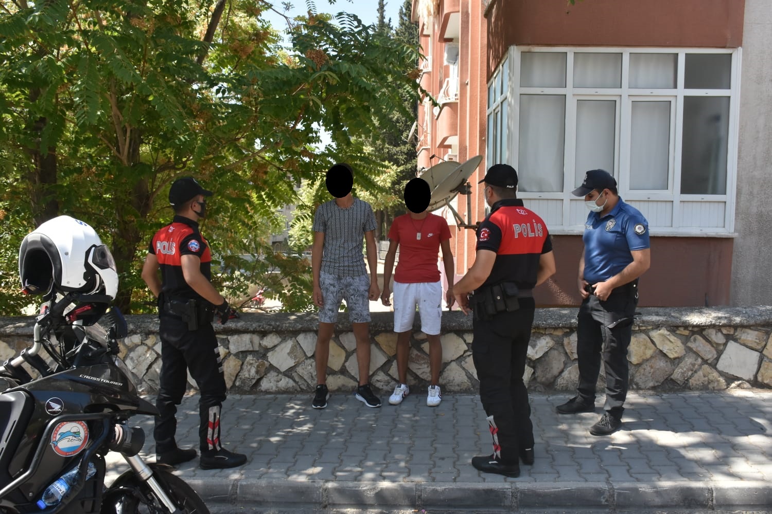 Kahramanmaraş’ta bin 909 kişi denetlendi