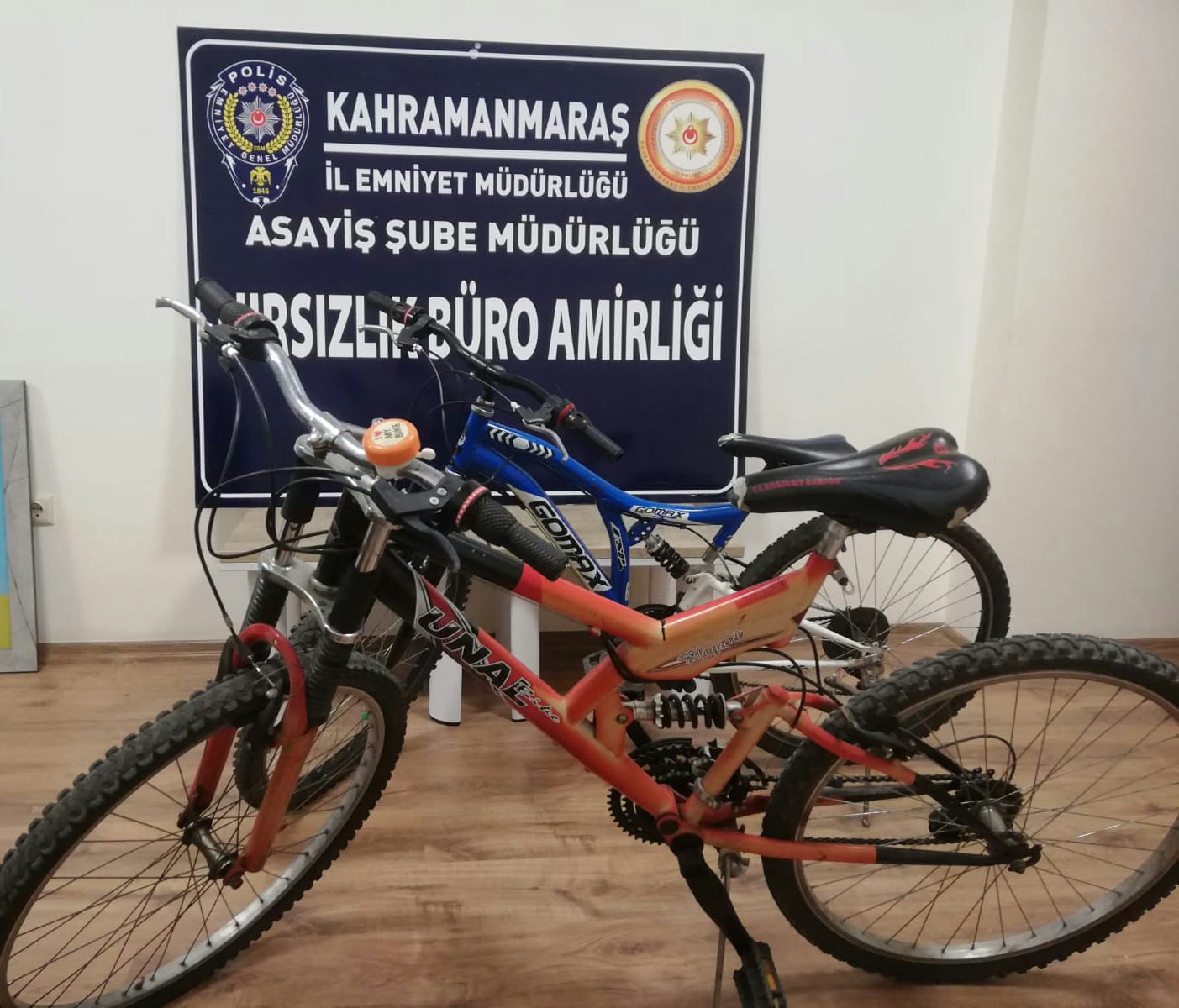 Bisiklet hırsızları tutuklandı