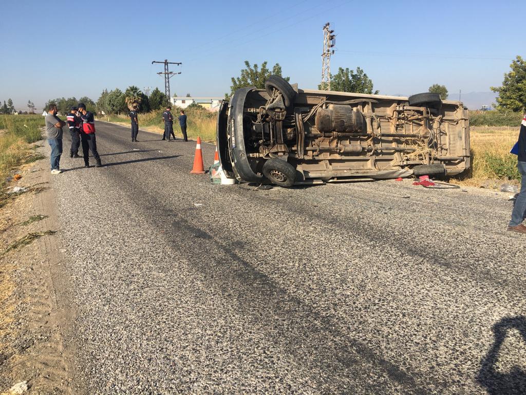 İşçi Servisi Devrildi; 1 ölü 15 yaralı