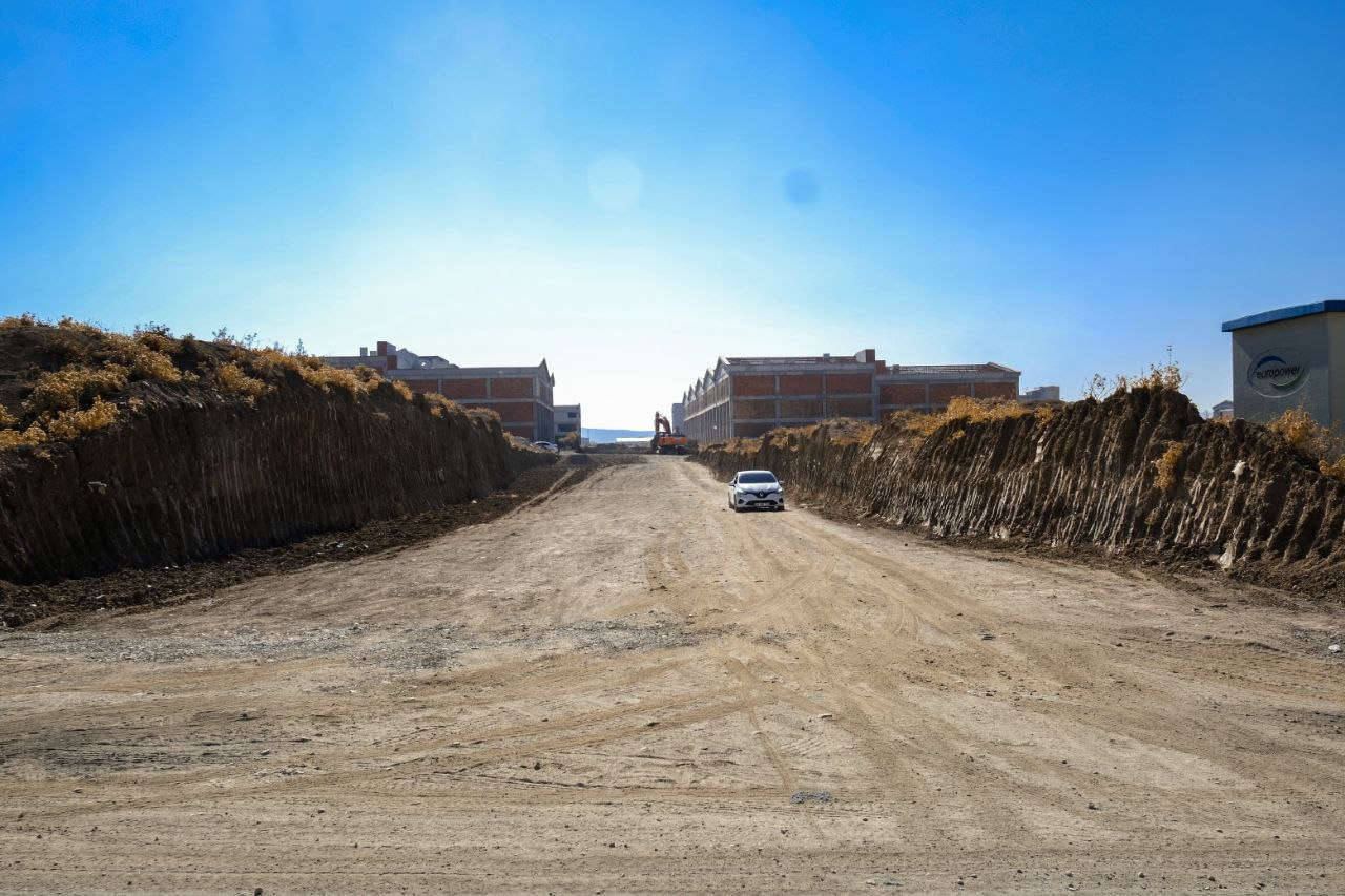 Dulkadiroğlu’ndan Yeni Sanayi Sitesinde Yol Çalışması