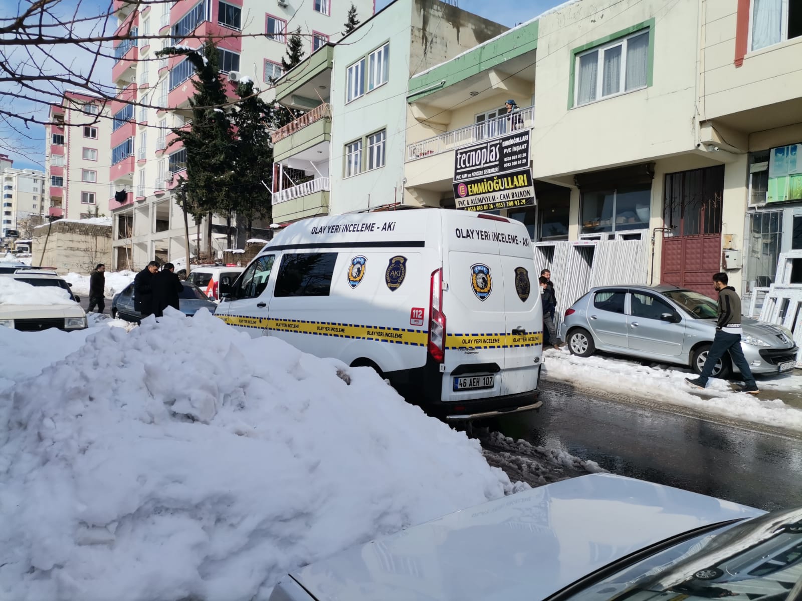 Doğalgaz zehirlenmesinde baba öldü eşi ve çocukları tedavi altında