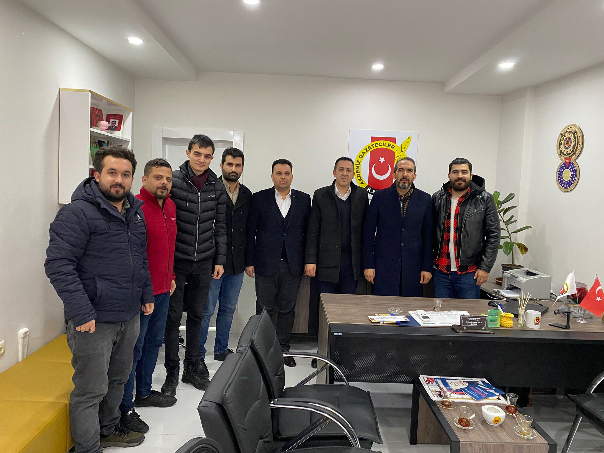 Milletvekili Özdemir’den Akdeniz Gazeteciler Cemiyeti’ne ziyaret!