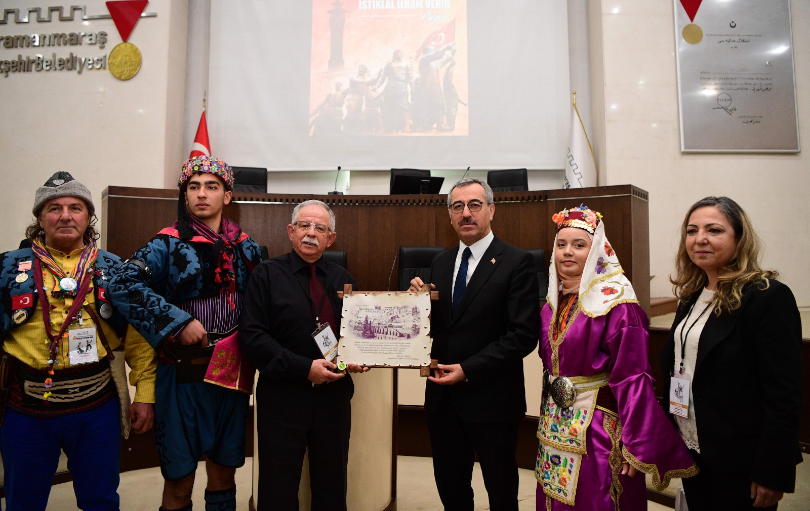 Halk Oyunları Ekiplerinden Başkan Güngör’e Ziyaret