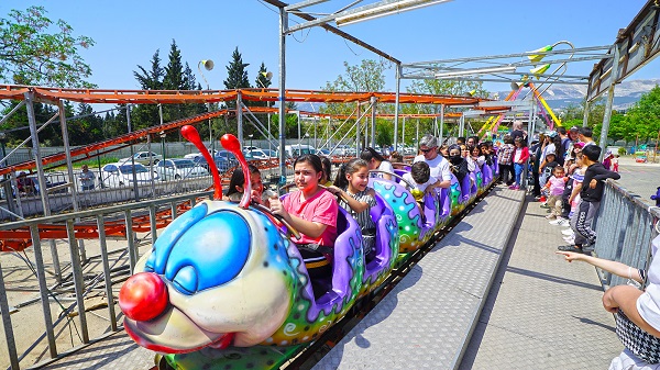 Minikler Lunapark’ta Doyasıya eğlendi