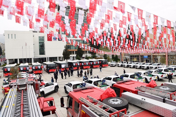 Büyükşehir Ulaşımda Ağlarını Geliştiriyor