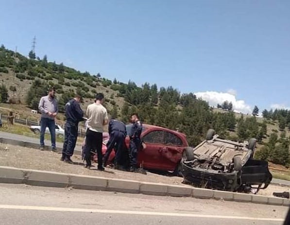 Kahramanmaraş’ta iki otomobil çarpıştı: 4 yaralı