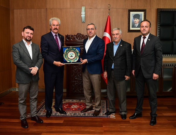 Kafkas Kültür Derneği’nden Başkan Güngör’e Teşekkür Ziyareti