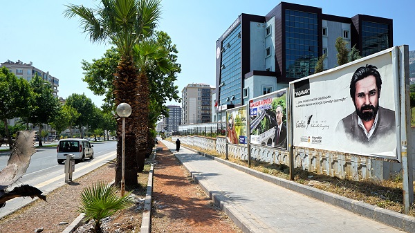 Şiir ve Edebiyatın Başkenti’nde Karakoç ve Zarifoğlu Anıldı