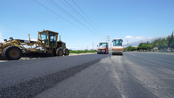 Büyükşehir Servis Yollarını Yeniliyor