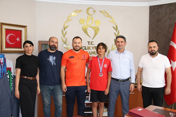 Ali Ertekin Türkiye Şampiyonasından Madalya ile döndü