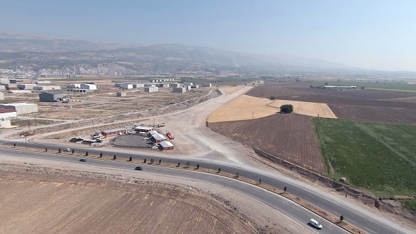 Dulkadiroğlu Çağlayancerit Yolunda İlk Kazma Vuruldu