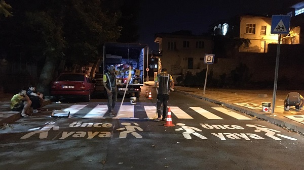 Büyükşehir Ekipleri Trafikte Güvenlik İçin 7/24 Sahada