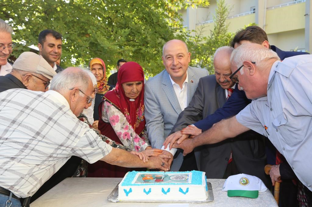 Kahramanmaraş’ta 1 Ekim Dünya Yaşlılar Günü Etkinliği