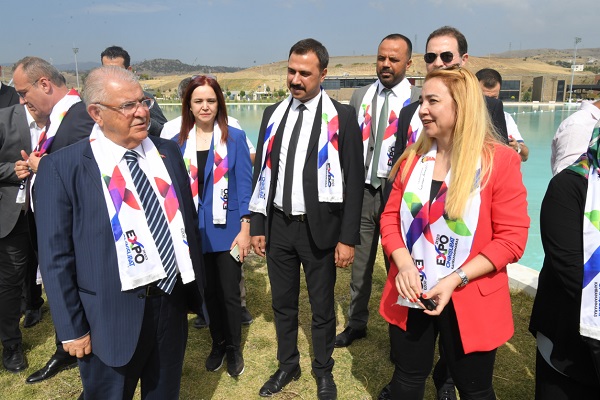 Başkan Mahçiçek, Milliyetçi Hareket Partisi teşkilatlarına EXPO 2023’ü anlattı