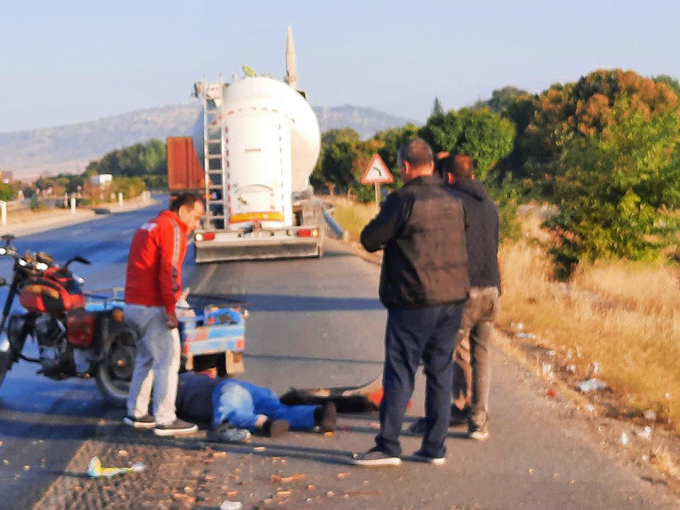 Sepetli motosiklet takla attı: 1 yaralı