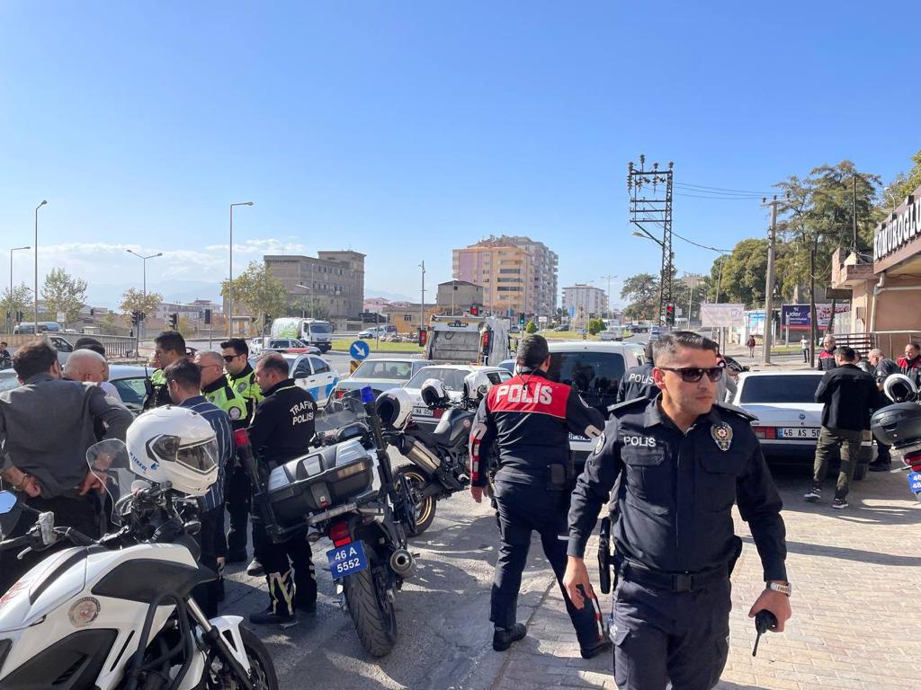 ‘Dur’ ihtarına uymayan sürücü kovalamaca sonucu  yakalandı