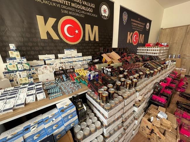 Kahramanmaraş’ta piyasa değeri 1.3 milyon liralık cinsel hap ele geçirildi