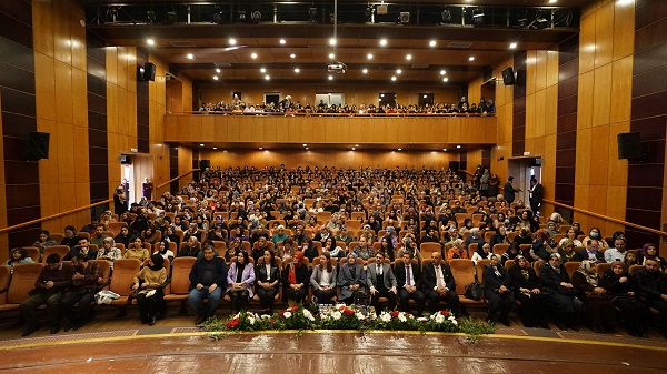 Dr. Aslan Mutlu Ailelerin Sırrını Anlattı