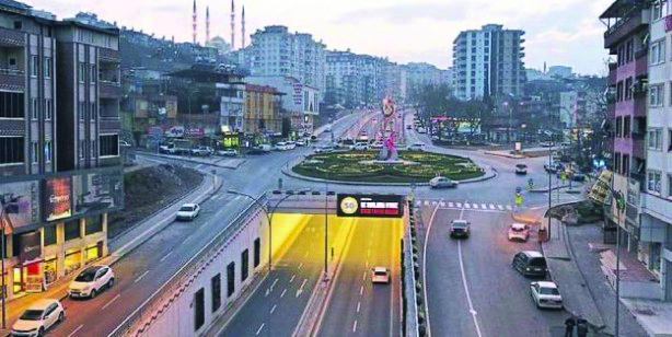 Kahramanmaraş battıkça batıyor