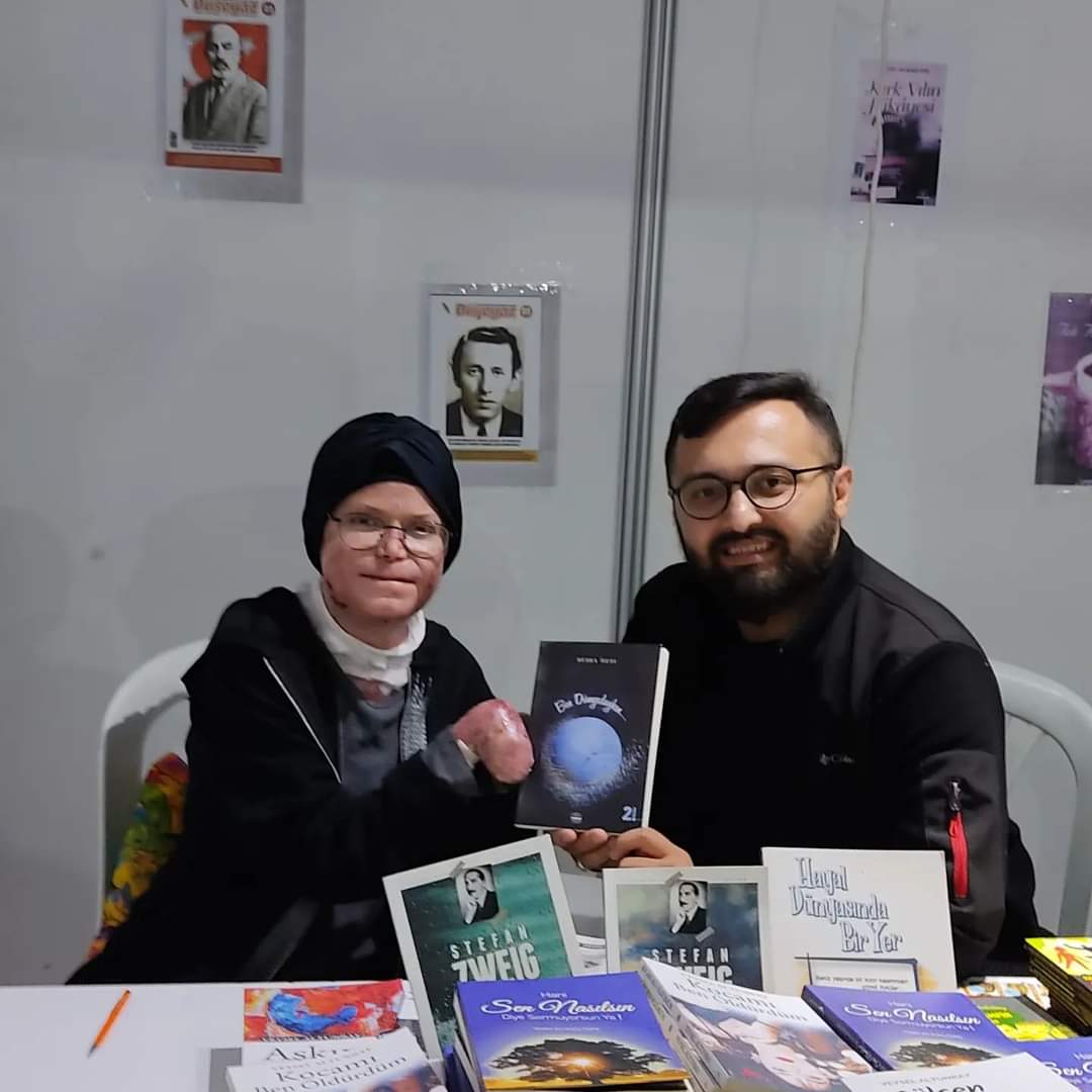 “Hayatımı kitaba döktüm”