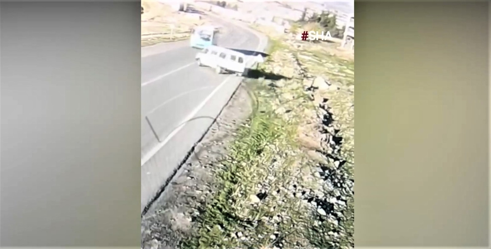 Minibüs şoförü öldü(VİDEOLU)