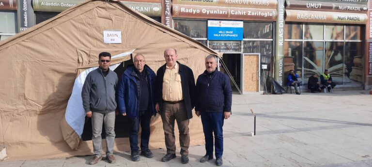 TGF Başkan Yardımcısı Esendemirden Basın Çadırına ziyaret