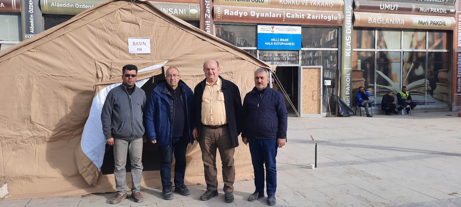 TGF Başkan Yardımcısı Esendemirden Basın Çadırına ziyaret