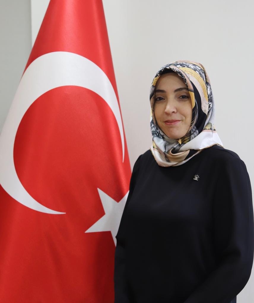 Özlem Özcan Milletvekili Aday Adayı oldu