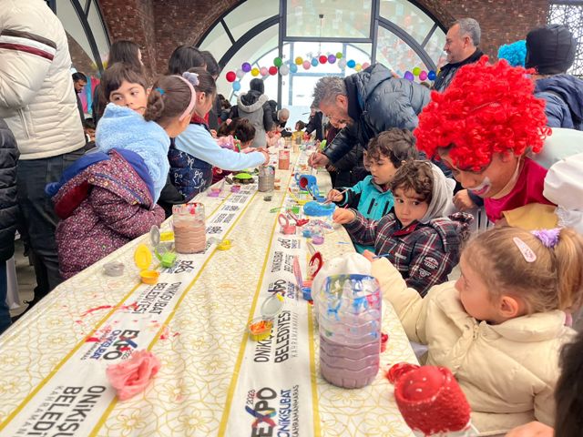 Çadır kentlerde kalan çocuklar EXPO 2023 alanında unutulmaz bir gün yaşadı