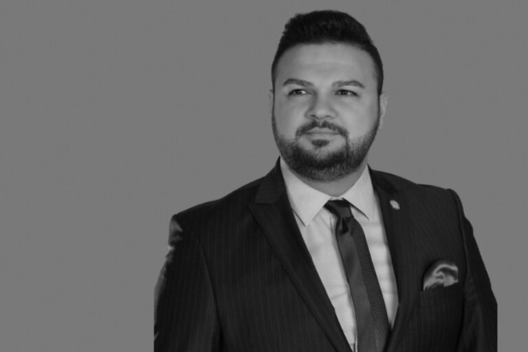 Ahmet Çabukel Kimdir?