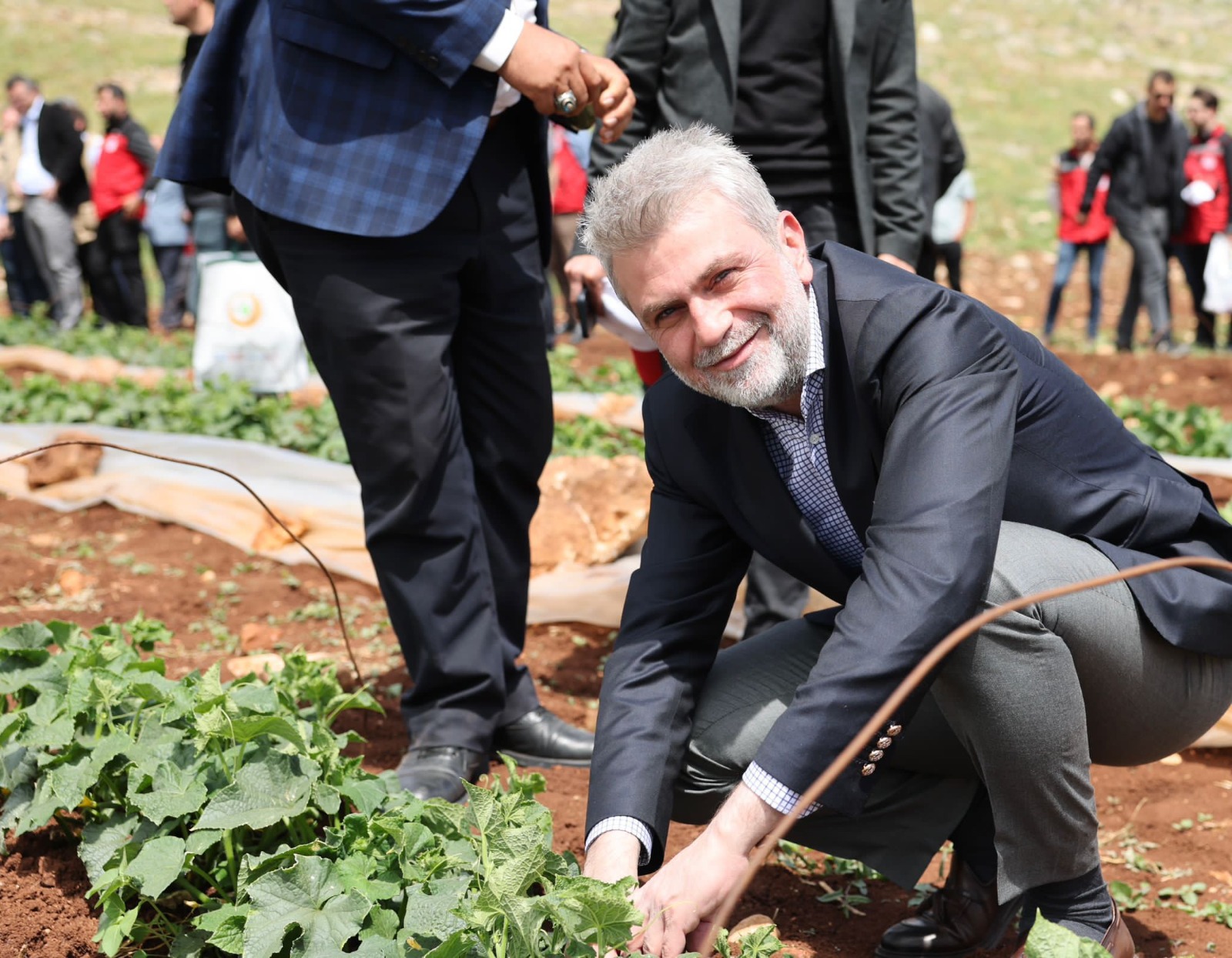 Onların Hayalleri Bizim Hizmetimizin yanına bile yakışmaz