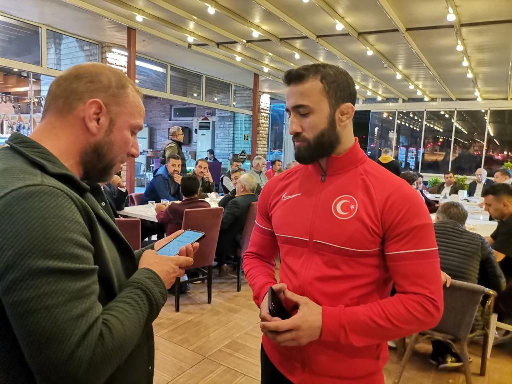 Avrupa Şampiyonu Burhan Akbulak memleketi Kahramanmaraş’ta